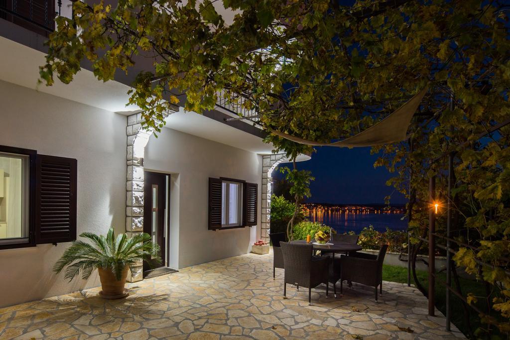 Apartments Panorama Trogir Exterior photo